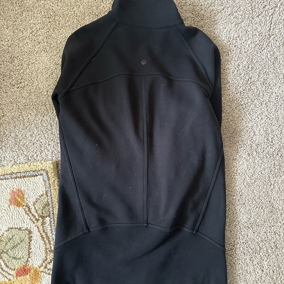 Lululemon Scuba Full-Zip Hoodie - Picture 2 of 3